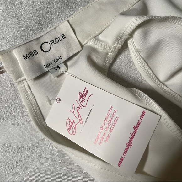 White Sheath Dress with Bishop Sleeves and Cold Shoulder - Picture 2 of 11